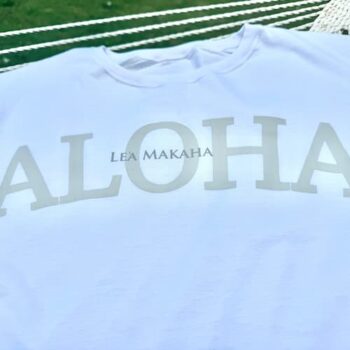 ハワイのTシャツホワイトALOHA