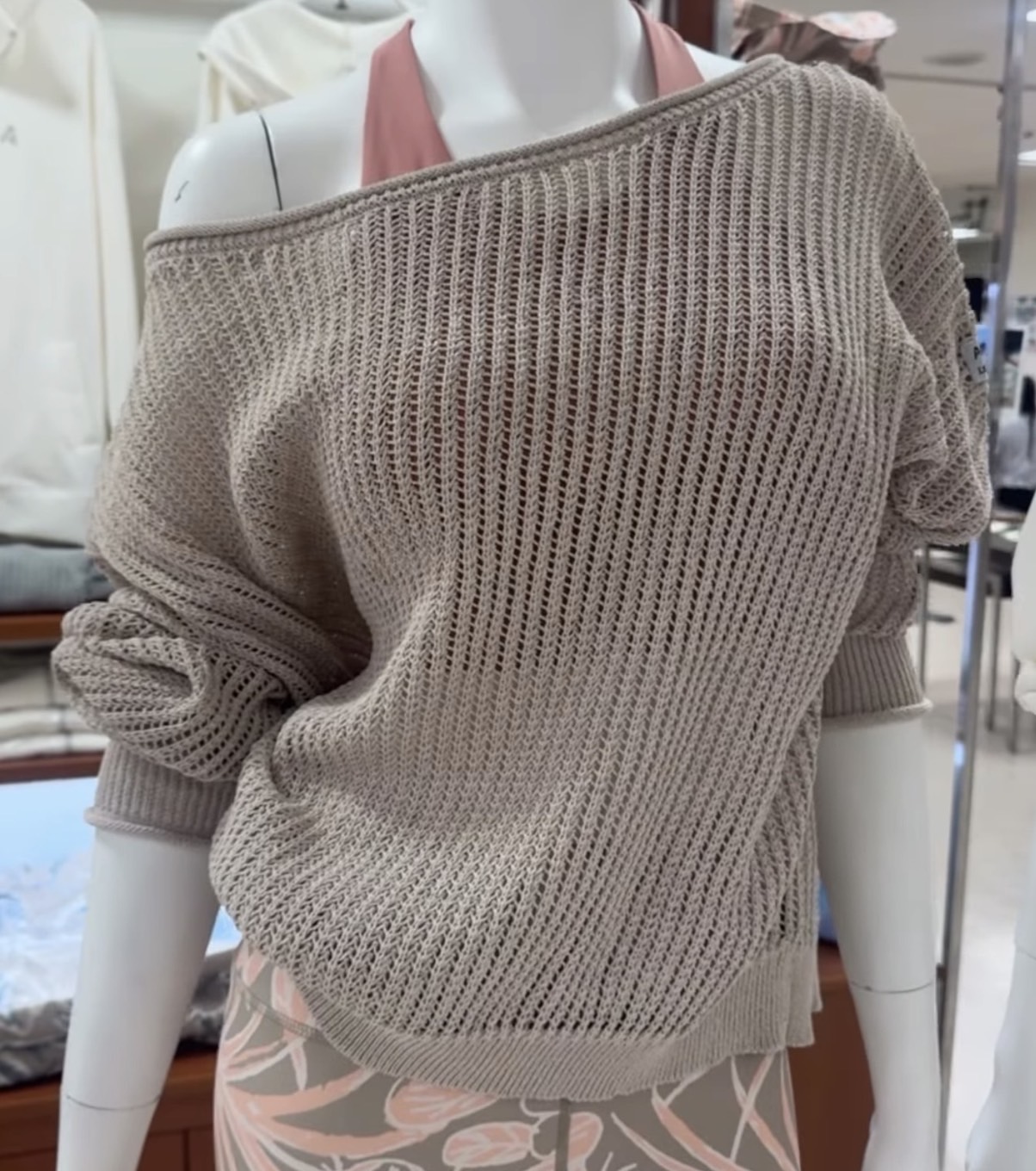 ハワイフェアで先行販売されたアイランド・ルーズ・ニット